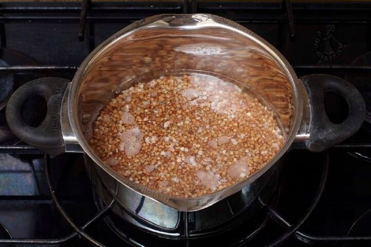 طبخ الحنطة السوداء
